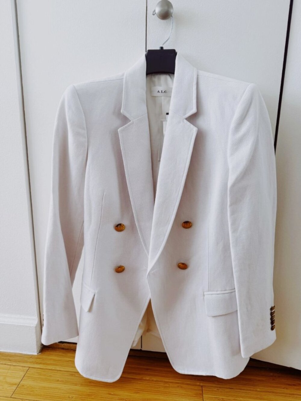 NWT A.L.C Gold Button Accent Blazer Jacket in Antique White Sz 4 Retail $695